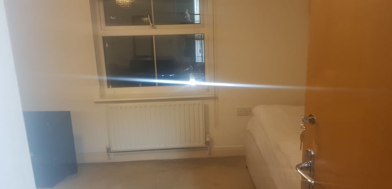 Room to let
