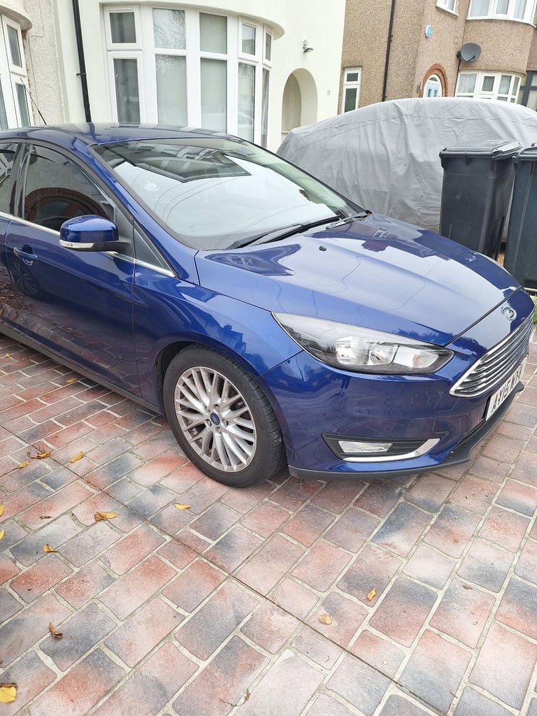 image for Ford, FOCUS, Hatchback, 2015, Manual, 999 (cc), 5 doors