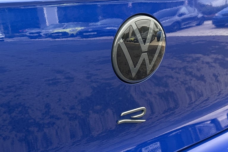 2025 Volkswagen Golf 2.0 TSI 333 R Black Edition 4Motion 5dr DSG Hatchback PETROL Automatic