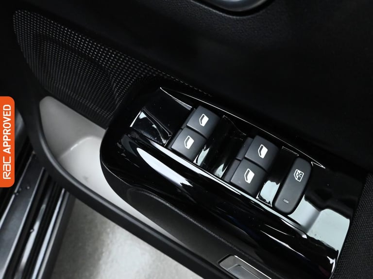 2021 Citroen C3 1.2 PureTech Shine Hatchback 5dr Petrol Manual Euro 6 (s/s) (83 ps) Hatchback PET...