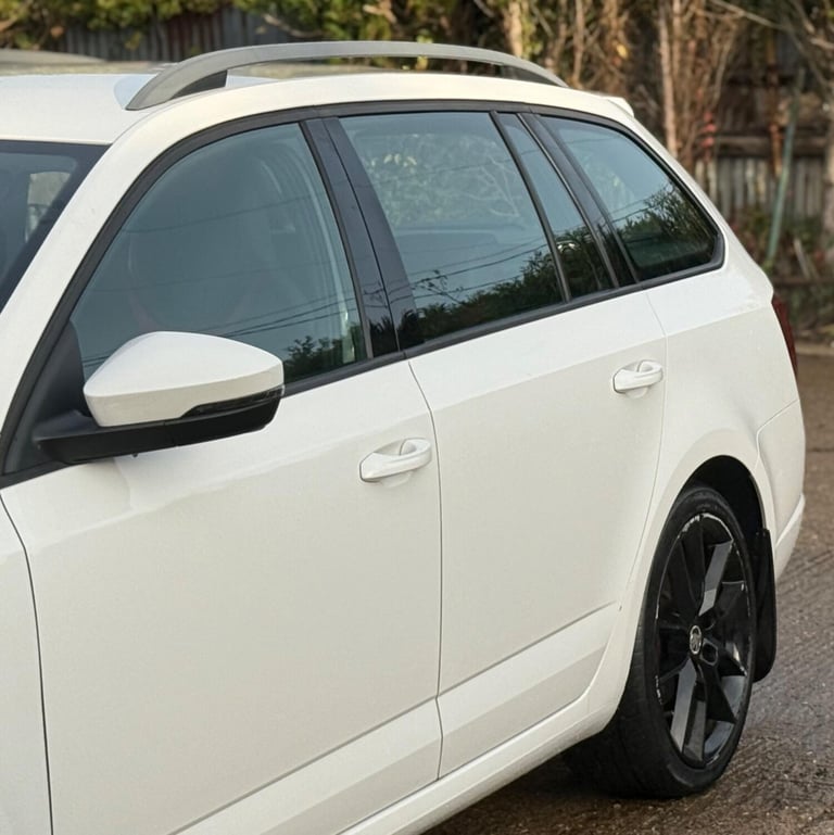 2014 Skoda Octavia 2.0 TDI vRS Euro 5 (s/s) 5dr Diesel