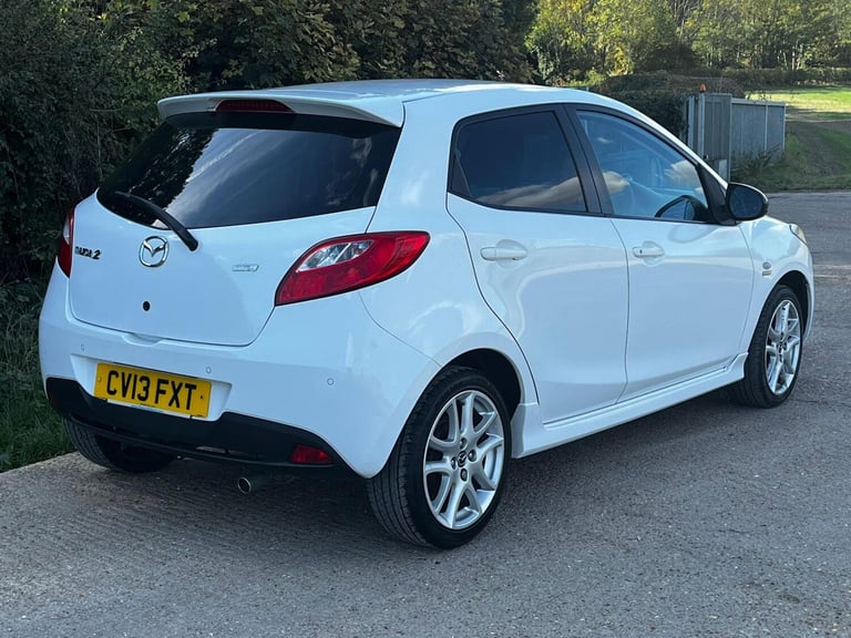 2013 Mazda Mazda2 1.3 Venture Edition 5dr HATCHBACK PETROL Manual