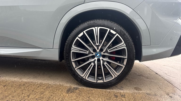 2025 BMW iX2 150kW eDrive20 M Sport 65kWh 5dr Auto [Tech/Pro] Electric Hatchback Hatchback Electr...