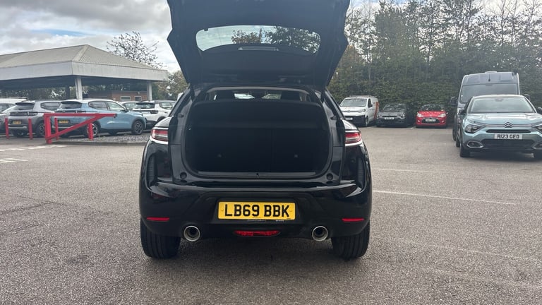 2019 DS Automobiles DS 3 1.2 PureTech 155 Prestige 5dr EAT8 MPV PETROL Automatic