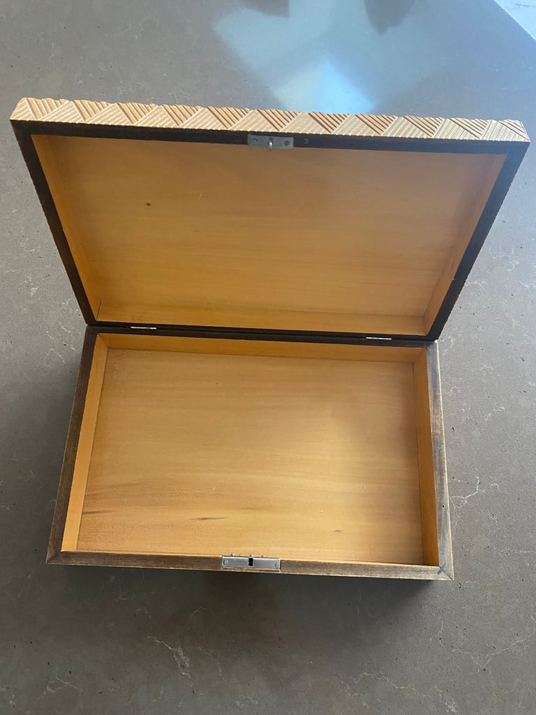 Carved Wooden Storage/Trinket box - new condition