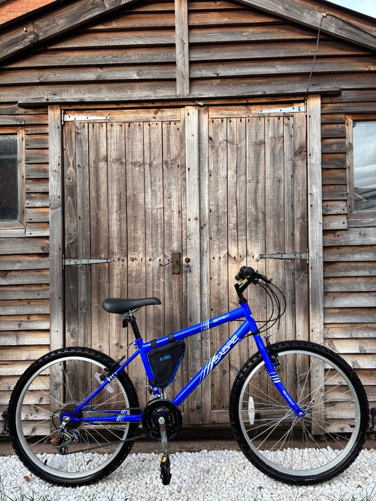 Child’s Lightweight SABRE Mountain Bike (Fantastic Condition)