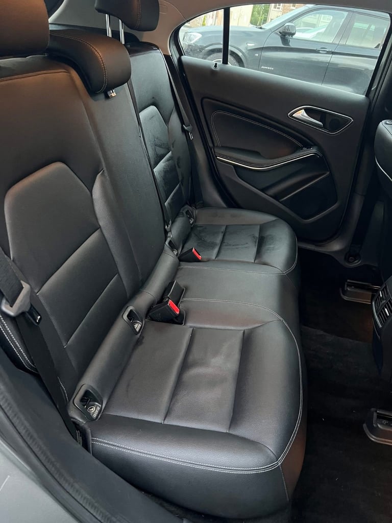 Mercedes-Benz, A CLASS, Hatchback, 2017, Manual, 1461 (cc), 5 doors