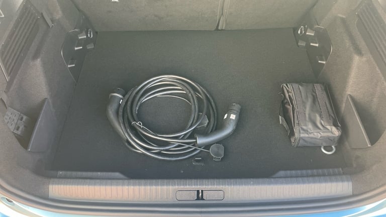 2023 Citroen C4 50kWh C-Series Edition Hatchback 5dr Electric Auto (7.4kW Charger) (136 ps) Hatch...