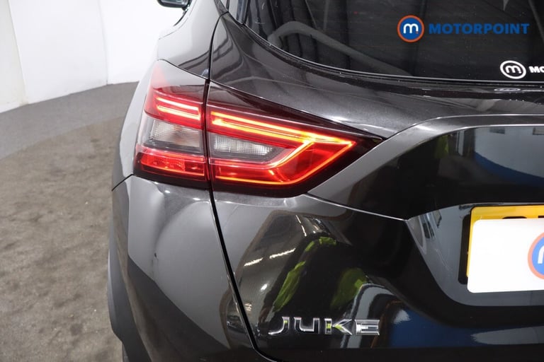 2022 Nissan Juke 1.0 DiG-T 114 Tekna 5dr DCT SUV Petrol Automatic