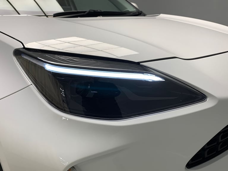 2024 Toyota Yaris Cross 1.5 VVT-h Icon SUV 5dr Petrol Hybrid E-CVT Euro 6 (s/s) (116 ps) - LANE T...