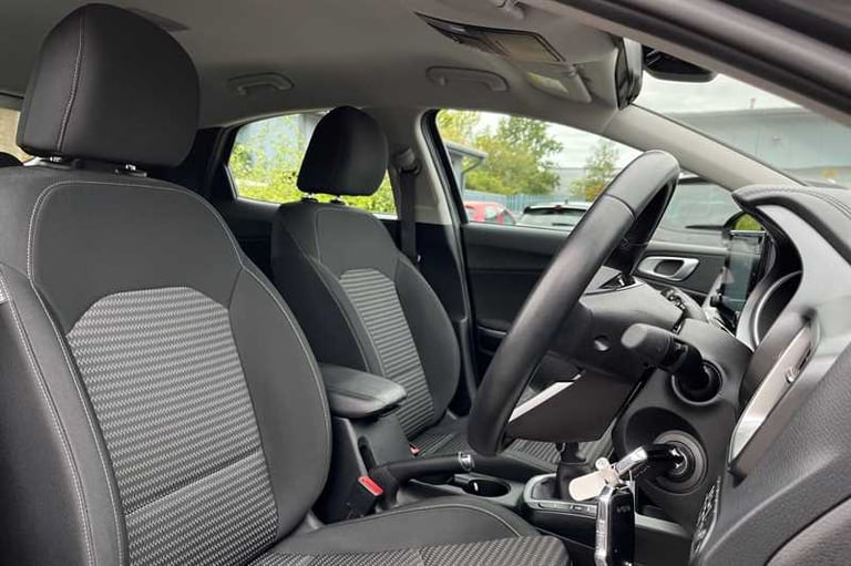 2022 Kia XCeed 1.0T GDi ISG 2 5dr HATCHBACK PETROL Manual