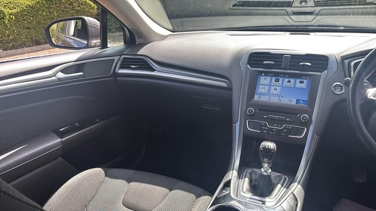 2016 Ford Mondeo 1.5 TDCi ECOnetic Titanium 5dr HATCHBACK DIESEL Manual