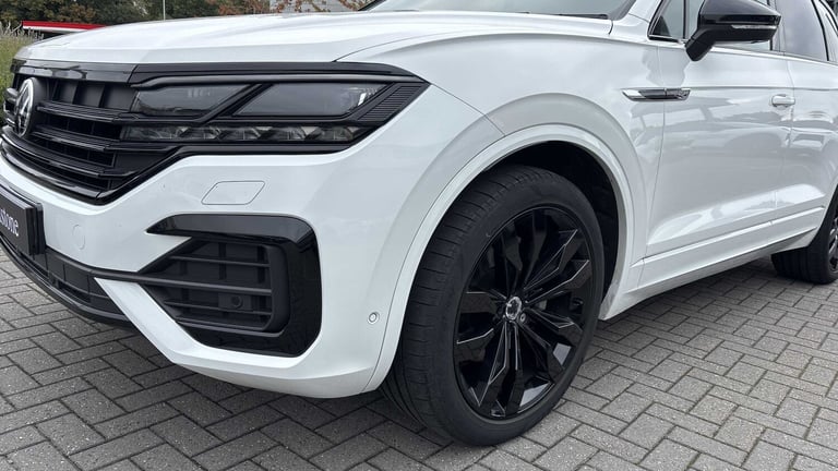 2023 Volkswagen Touareg 3.0 V6 TDI 4Motion 286 Black Edition 5dr Tip Auto SUV Diesel Automatic