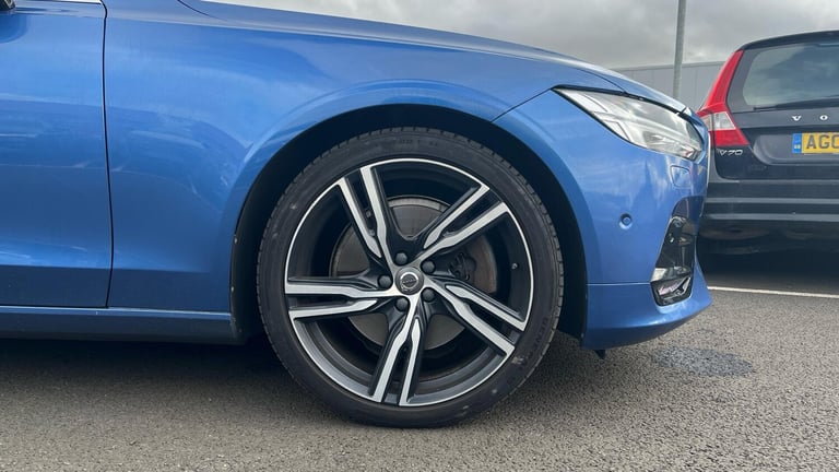 2017 Volvo S90 D5 PowerPulse AWD R-Design Pro Automatic SALOON Diesel Automatic