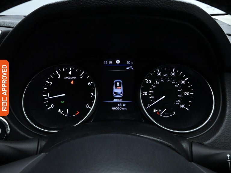 2019 Nissan Qashqai 1.3 DiG-T Tekna 5dr HATCHBACK PETROL Manual