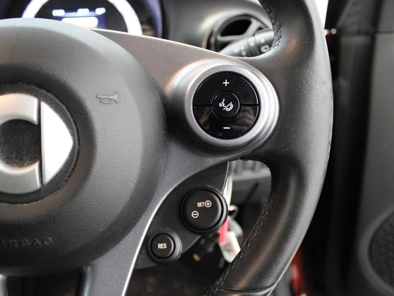 2017 smart fortwo 1.0 Passion 2dr Auto Coupe PETROL Automatic