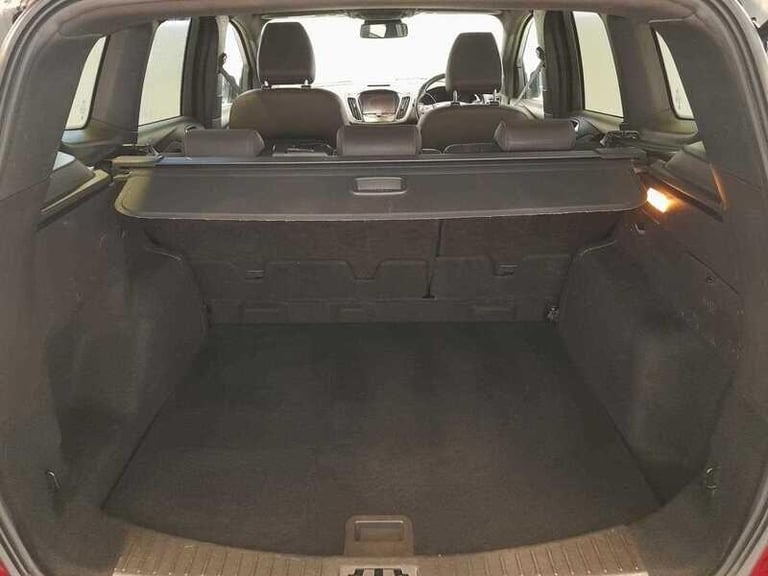 2019 Ford Kuga 2.0 TDCi EcoBlue ST-Line Edition SUV 5dr HATCHBACK Diesel Automatic
