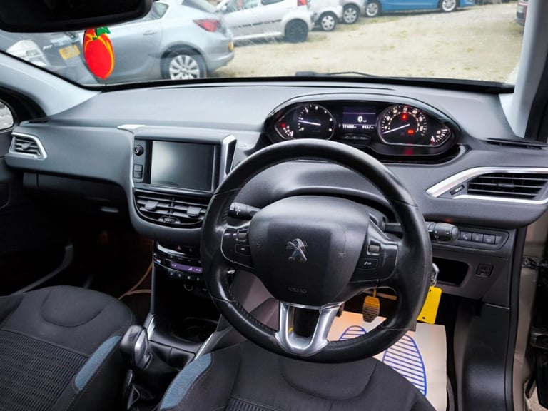 2013 13 PEUGEOT 208 1.6 E-HDI INTUITIVE 5D 92 BHP DIESEL