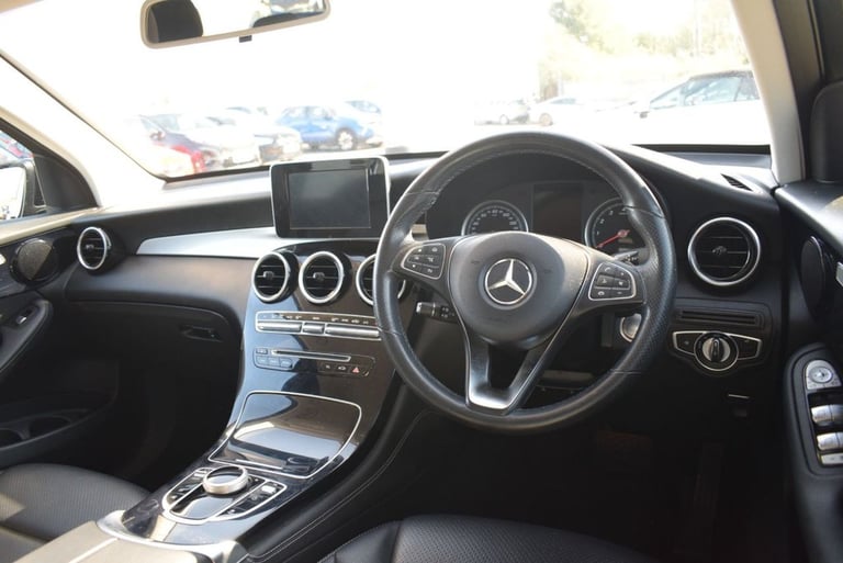 2019 Mercedes-Benz GLC 2.0 GLC250 Urban Edition SUV 5dr Petrol G-Tronic+ 4MATIC Euro 6 (s/s) (211...