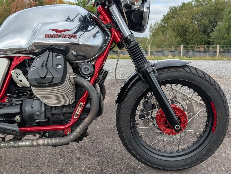 2014 MOTO GUZZI V7 RACER