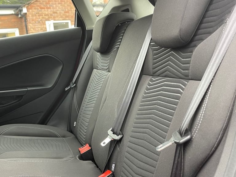 2013 Ford Fiesta 1.0 EcoBoost Zetec 5dr Powershift HATCHBACK PETROL Automatic