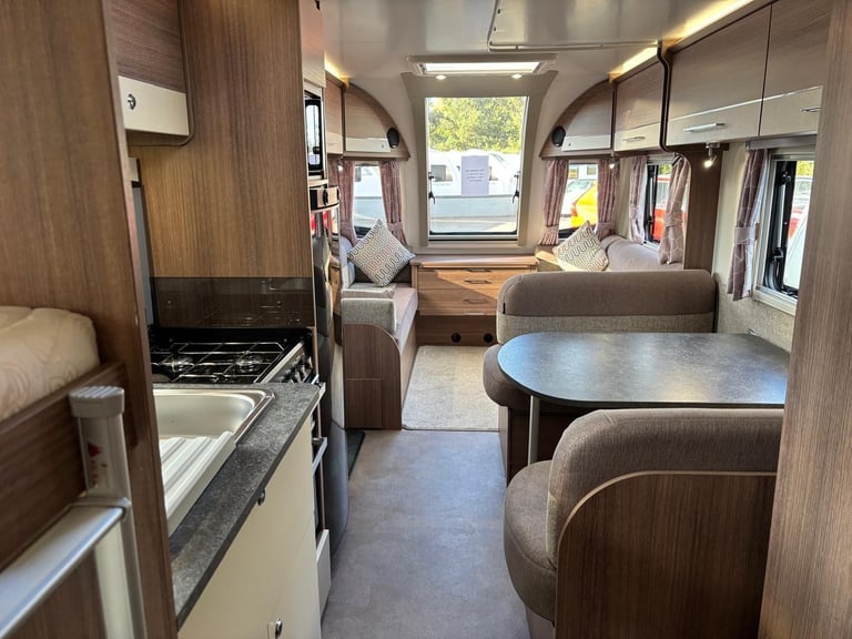 2019 BAILEY PEGASUS GRANDE PALERMO, 6 BERTH, FIXED BUNK BEDS, WIDE BODY