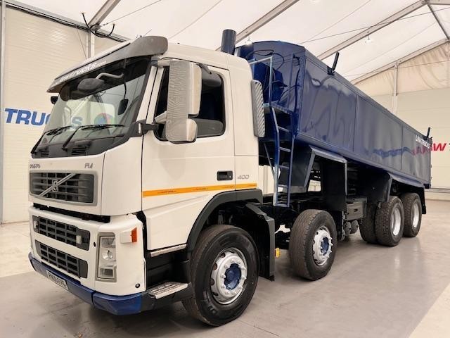 Volvo FM 400 8x4 Day Cab Tipper Manual