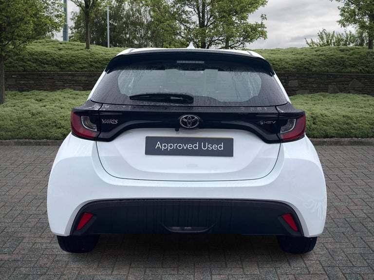 2024 Toyota Yaris 1.5 Hybrid Icon 5dr CVT Hatchback Hybrid Automatic