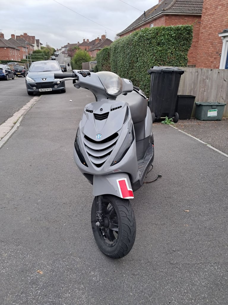 image for Piaggio, ZIP, 2008, 49 (cc)