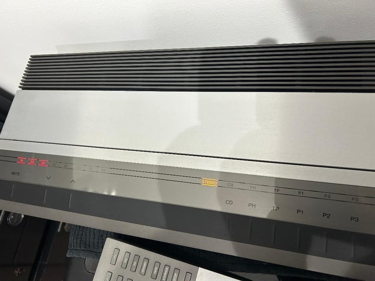 B&O Bang & Olufsen Beomaster 3300 tuner amplifier AND Terminal 3300 remote control
