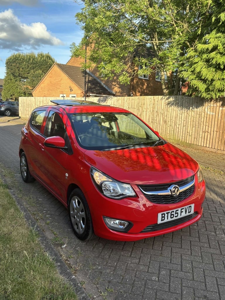 VAUXHALL VIVA 1.0 SE 5dr, Long MOT, Cheap Road Tax, Very Good Spec, Sunroof