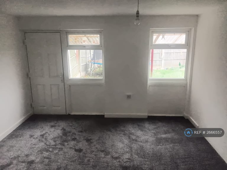 3 bedroom house in Acregate, Skelmersdale, WN8 (3 bed) (#2666557)
