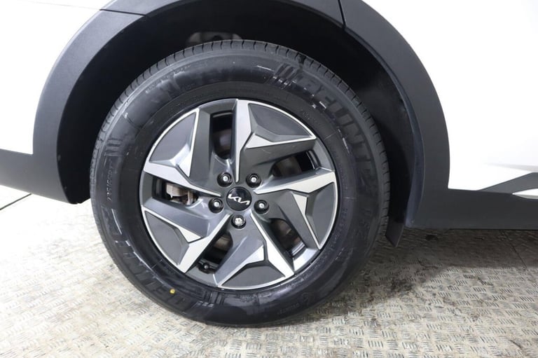 2022 Kia Sorento 1.6 h T-GDi 2 Auto AWD Euro 6 (s/s) 5dr ESTATE PETROL/ELECTRIC Automatic