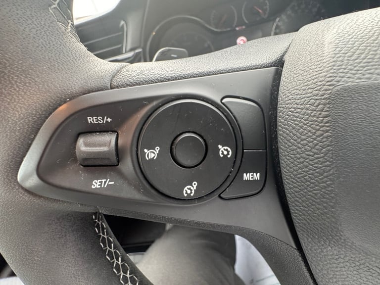 2023 Vauxhall Corsa 1.2 Turbo Design 5dr Auto Hatchback Petrol Automatic