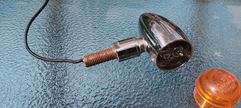 Motorcycle bullet style brake and turn lights x 2