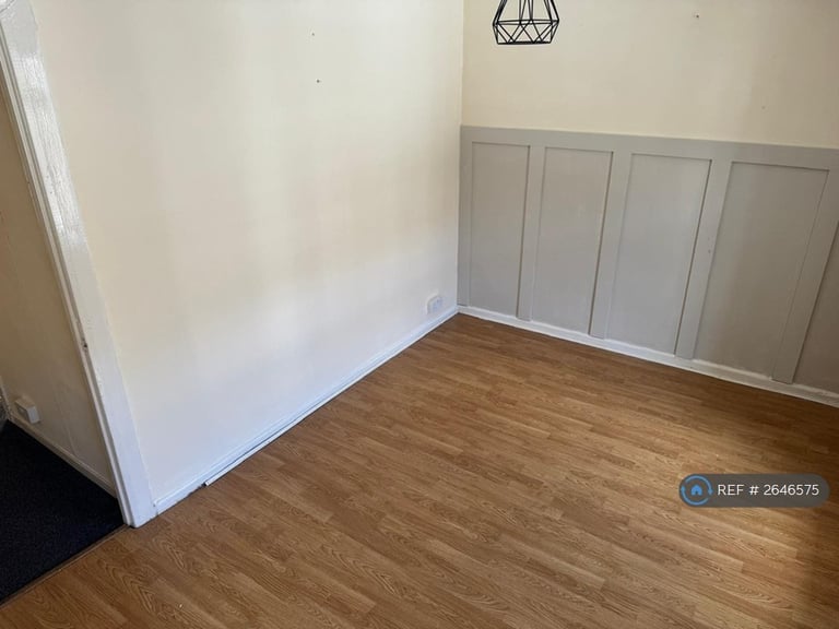 2 bedroom house in Brookdale Street, Neath, SA11 (2 bed) (#2646575)