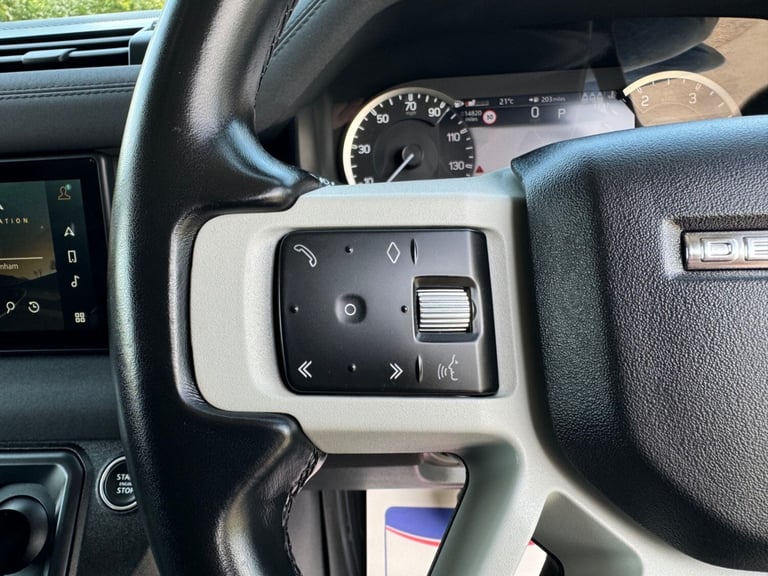 2023 Land Rover Defender 90 3.0 D250 MHEV Hard Top Fuji White - 14,825 Miles 