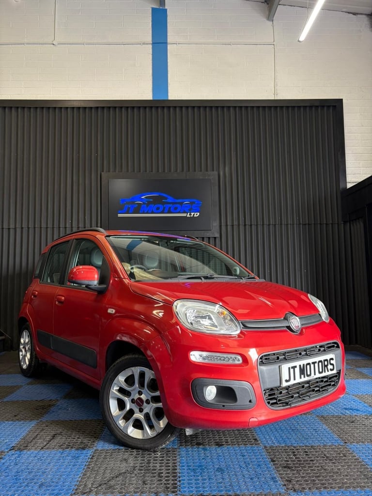 2012 Fiat Panda 1.2 Lounge 5dr HATCHBACK Petrol Manual