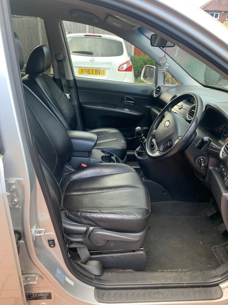 Kia, CARENS, MPV, 2012, Manual, 1582 (cc), 5 doors