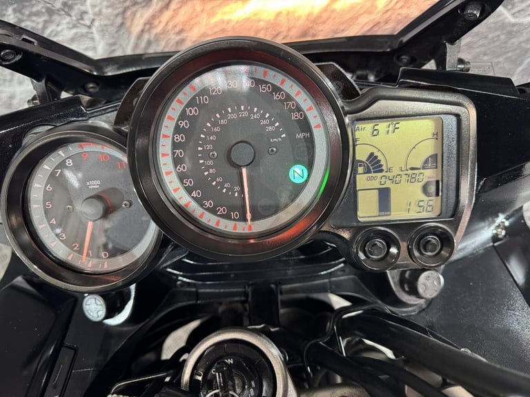 YAMAHA FJR 1300 FJR1300 2010