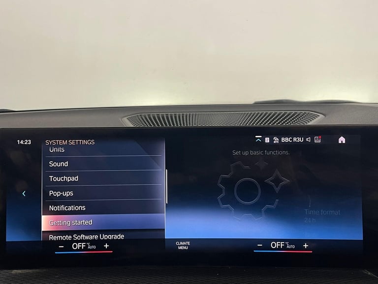 2022 BMW 3 Series 2.0 330e 12kWh M Sport Touring Auto xDrive Euro 6 (s/s) 5dr ESTATE Petrol/Elect...