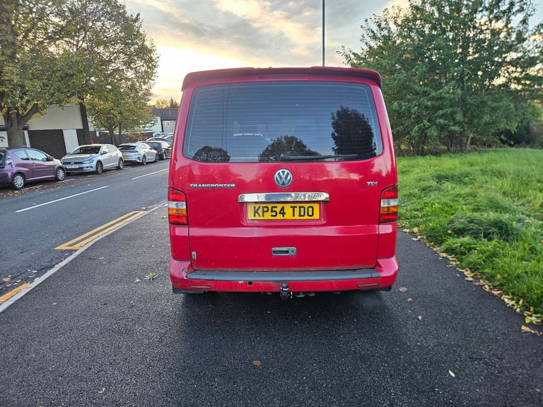 Volkswagen, TRANSPORTER SHUTTLE, Minibus, 2005, Manual, 2460 (cc)