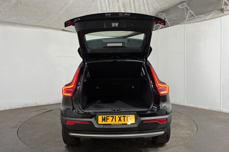 2021 71 VOLVO XC40 1.5H T4 RECHARGE 10.7KWH INSCRIPTION SUV 5DR PETROL PLUG-IN H