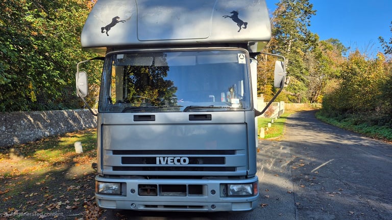 IVECO CRG 75e15 7.5t Horsebox