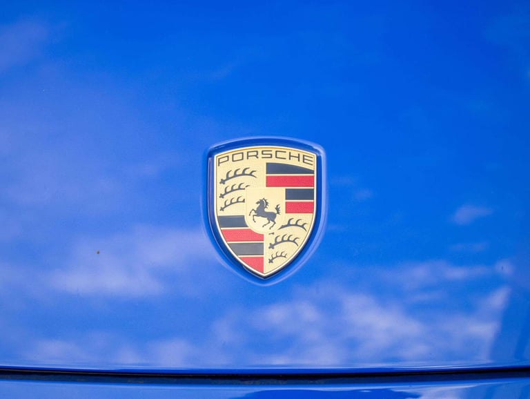 2022 Porsche Cayenne Estate Special Editions E-Hybrid Platinum Edition 5dr Tiptronic  Estate Plug...