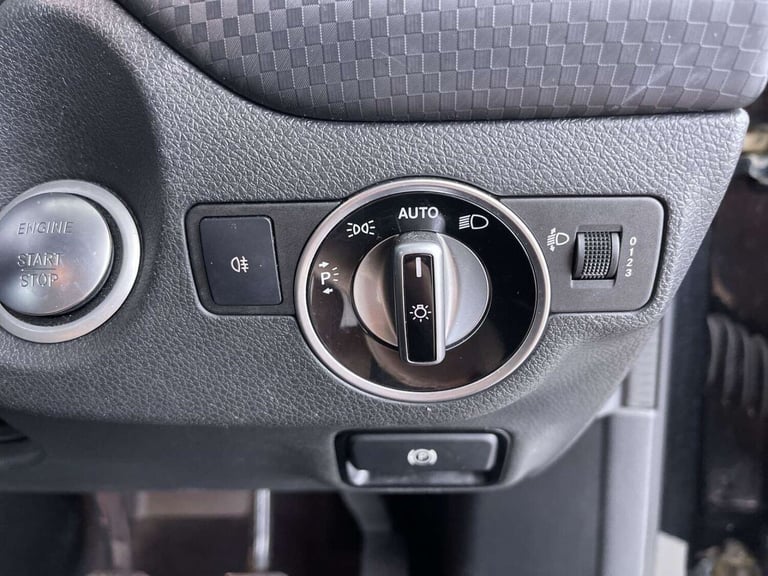 2017 Mercedes-Benz A-Class 1.6 A160 Sport Hatchback 5dr Petrol Manual Euro 6 (s/s) (102 ps) CRUIS...