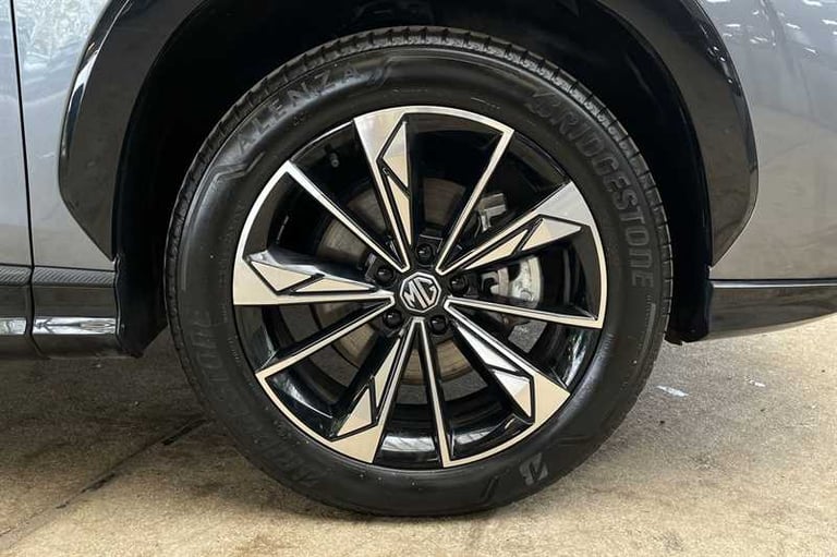 2024 MG MG HS 1.5 T-GDI Trophy SUV 5dr Petrol Manual Euro 6 (s/s) (169 ps) SUV Petrol Manual