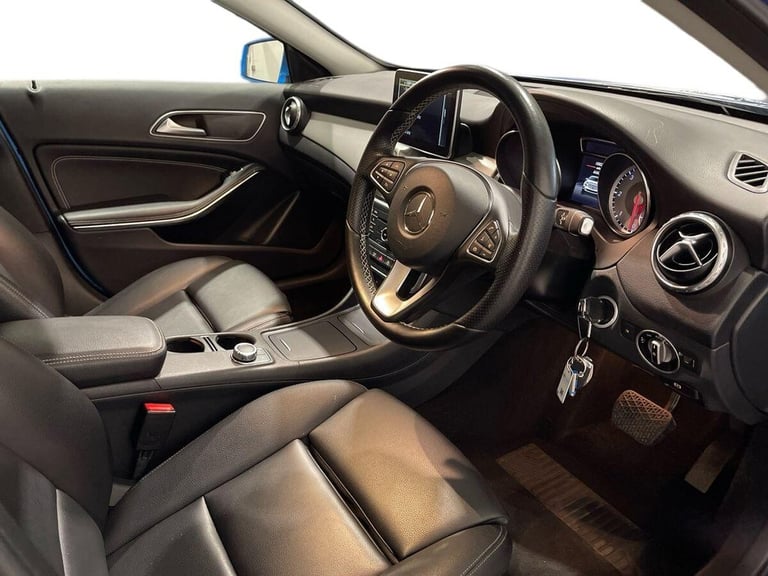 2016 Mercedes-Benz GLA 2.1 GLA220d Sport SUV 5dr Diesel 7G-DCT 4MATIC Euro 6 (s/s) (177 ps) Diese...