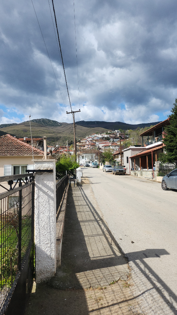 Greece - land with storage/house for sale in Central Greece close to Lake Plastira