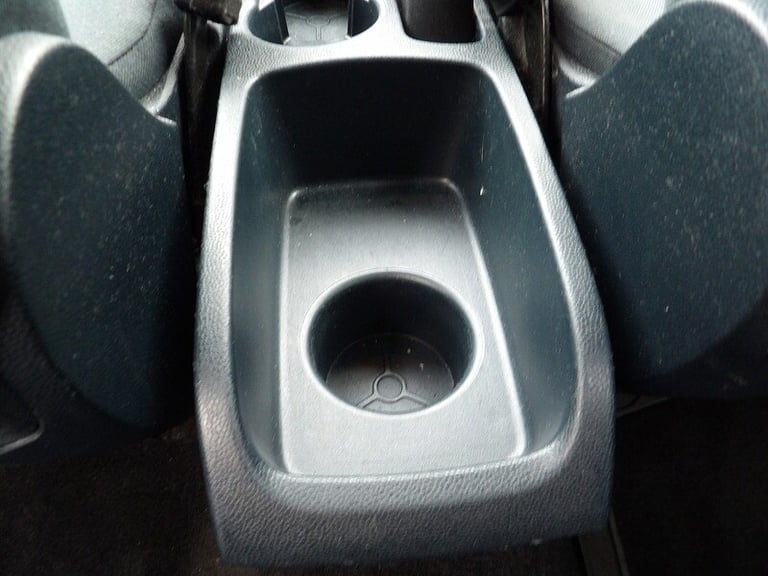 2012 Ford Fiesta Titanium Hatchback Petrol Manual